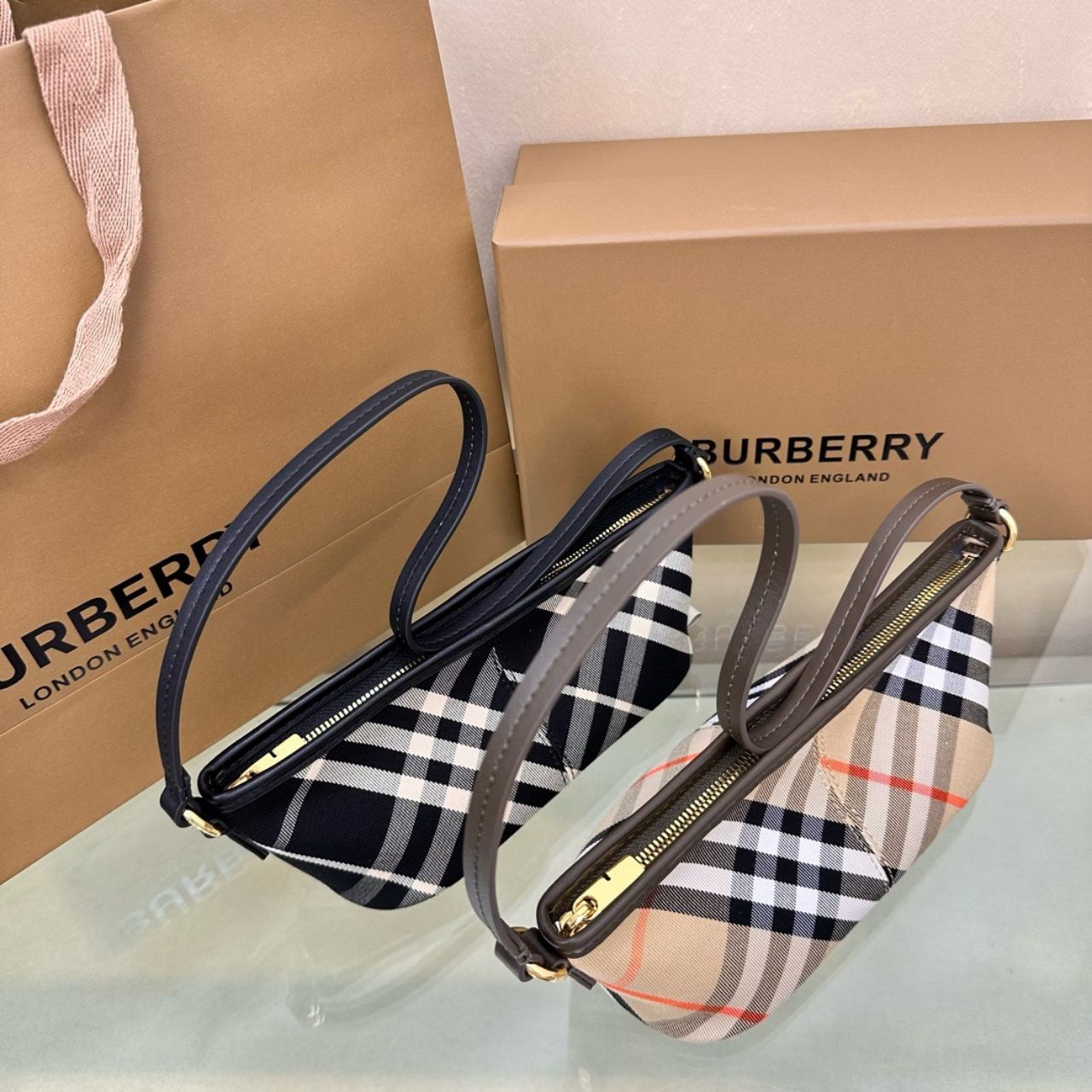 버버리 체크 미니백