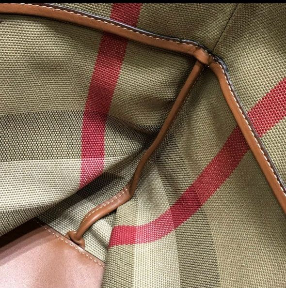 버버리 체크 미디엄 런던 토트 숄더백