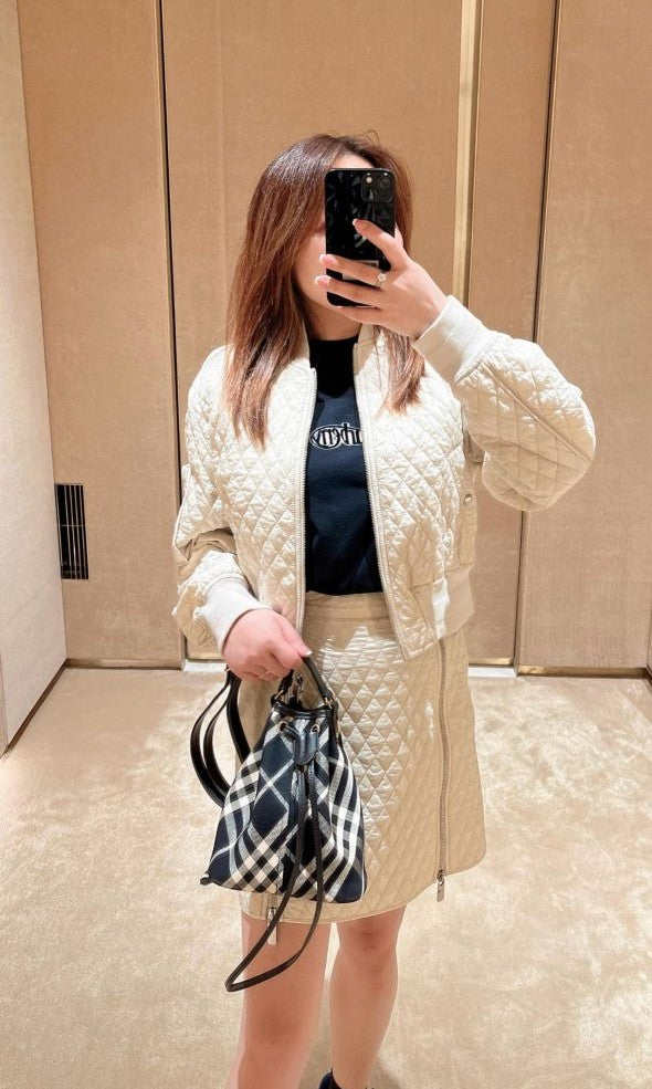 버버리 미니 체크 버킷 백