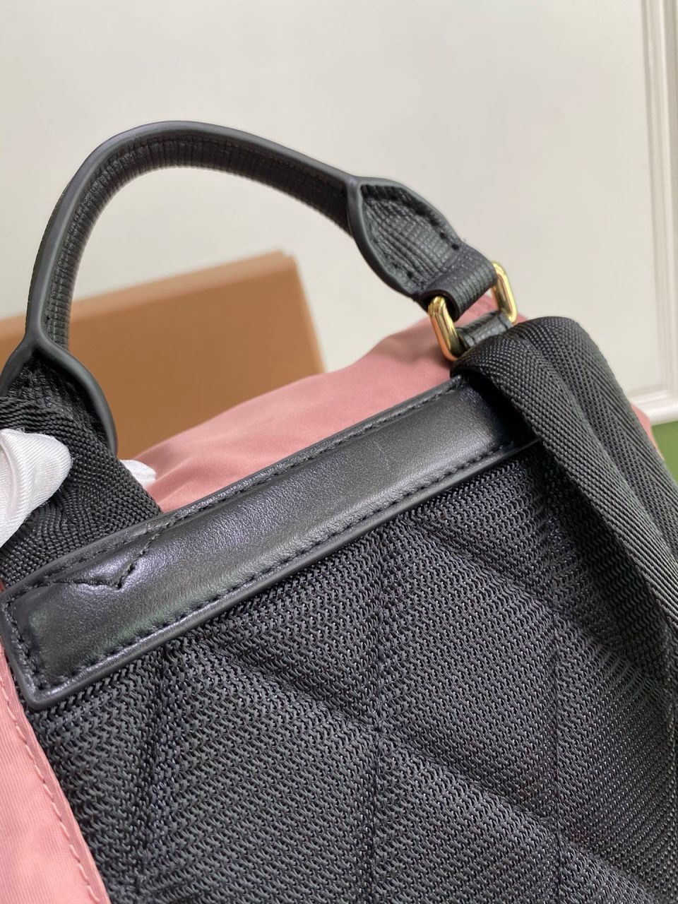 버버리 스몰 럭색 백팩