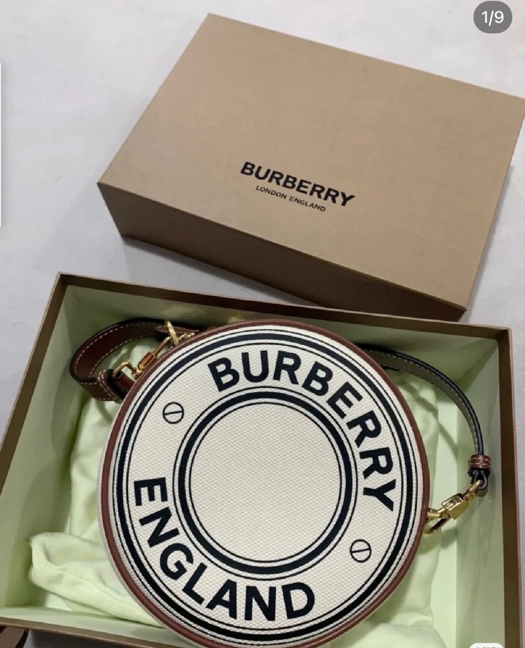 버버리 로고 그래픽 캔버스 앤 레더 루이스백