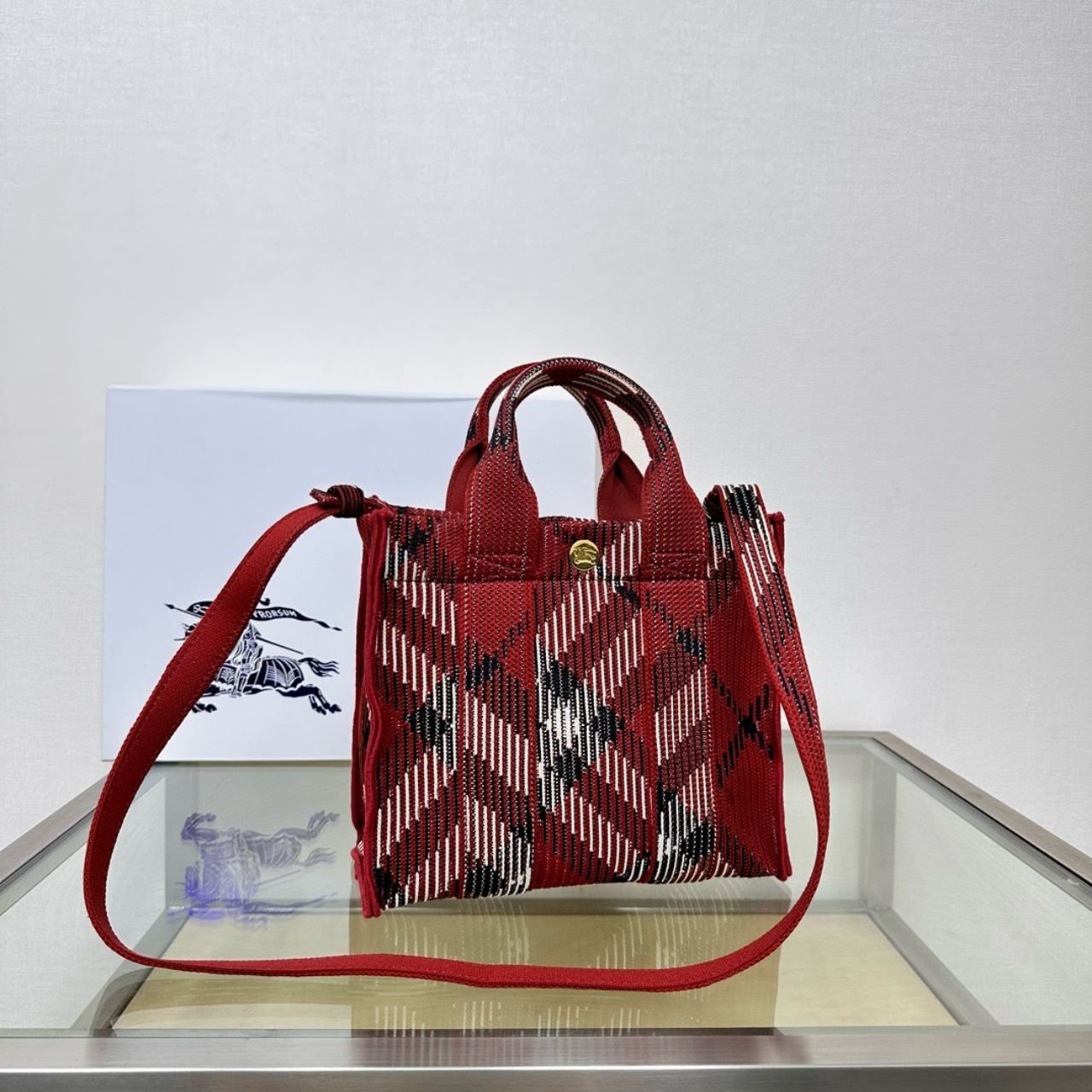 버버리 미니 체크 니트 토트백