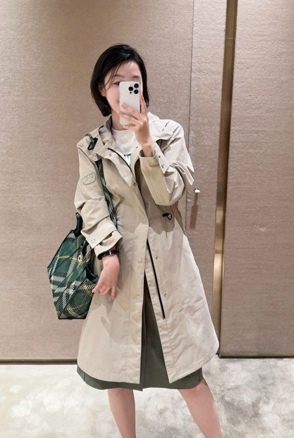 버버리 미니 체크 니트 토트백