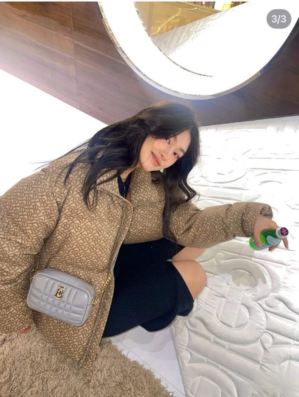 버버리 퀄팅 레더 미니 롤라 카메라백