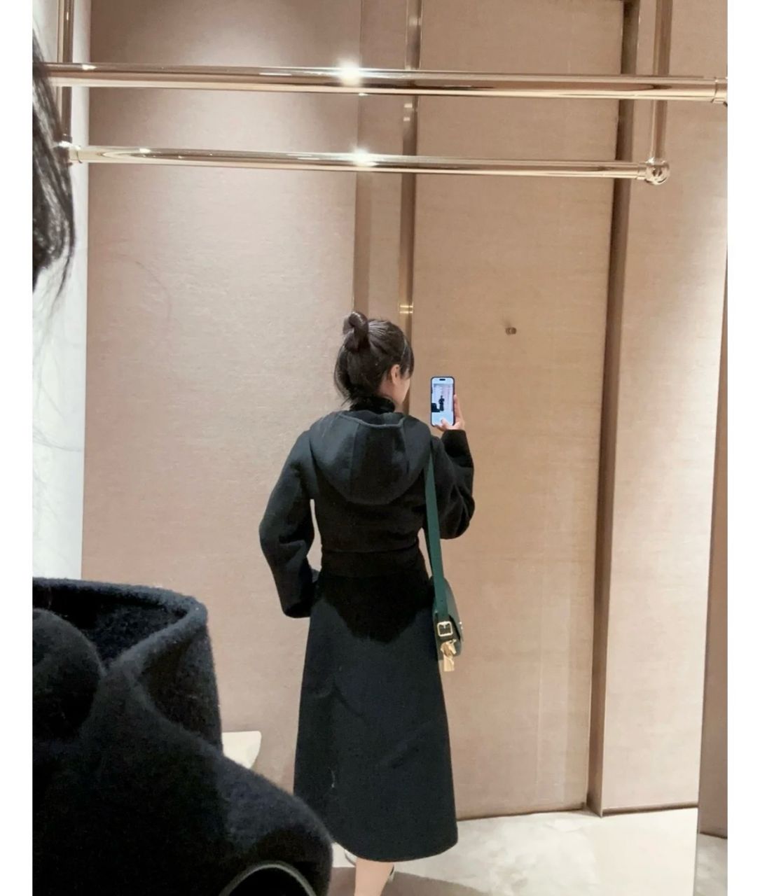 버버리 체스 레더 사첼백