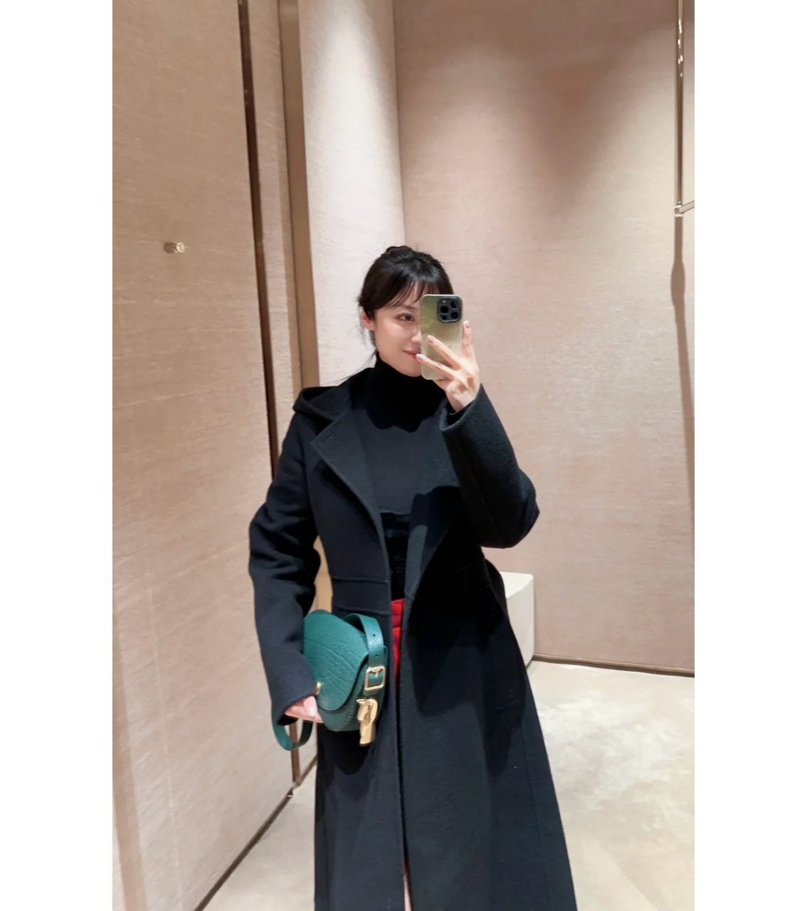 버버리 체스 레더 사첼백