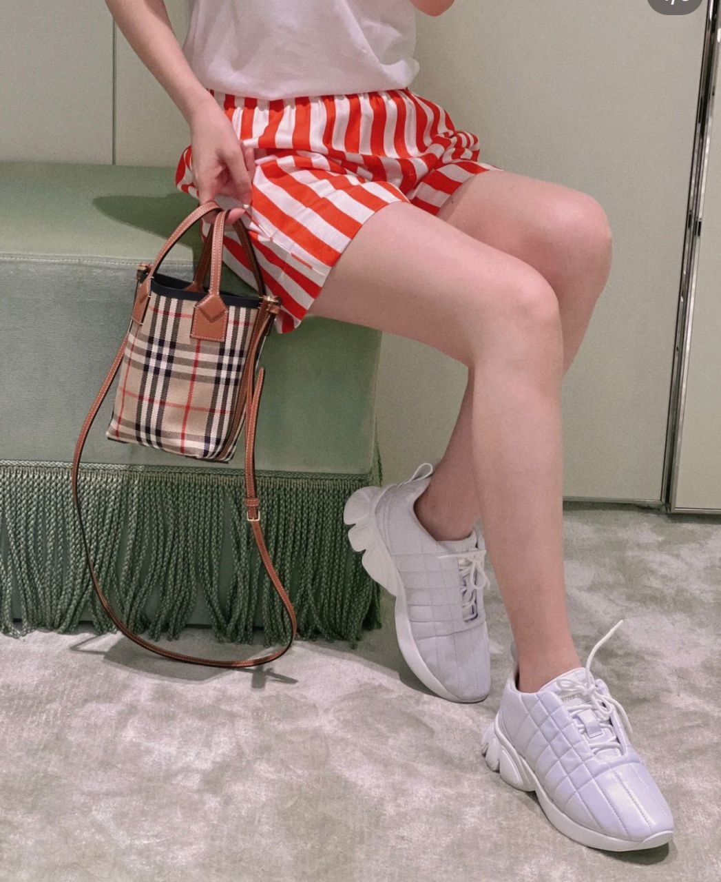 버버리 미니 런던 토트백