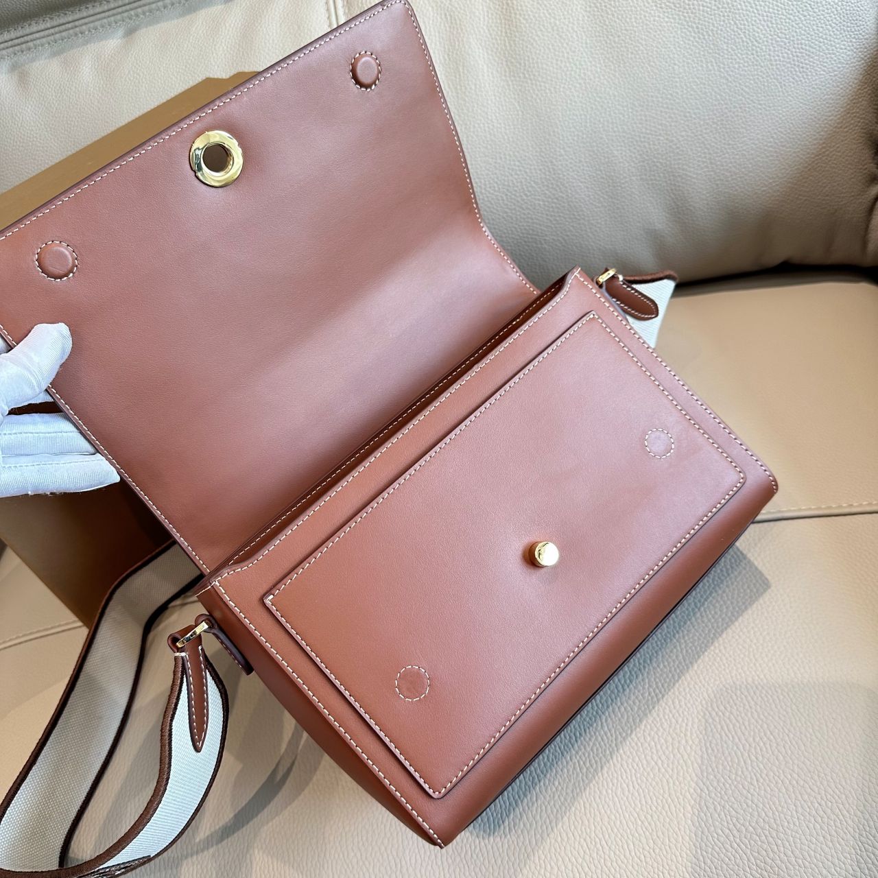 버버리 빈티지 노트 크로스백