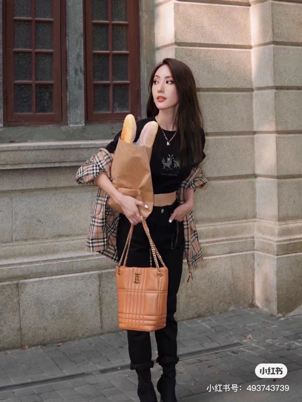 버버리 퀄팅 레더 롤라 스몰 TB 버킷백