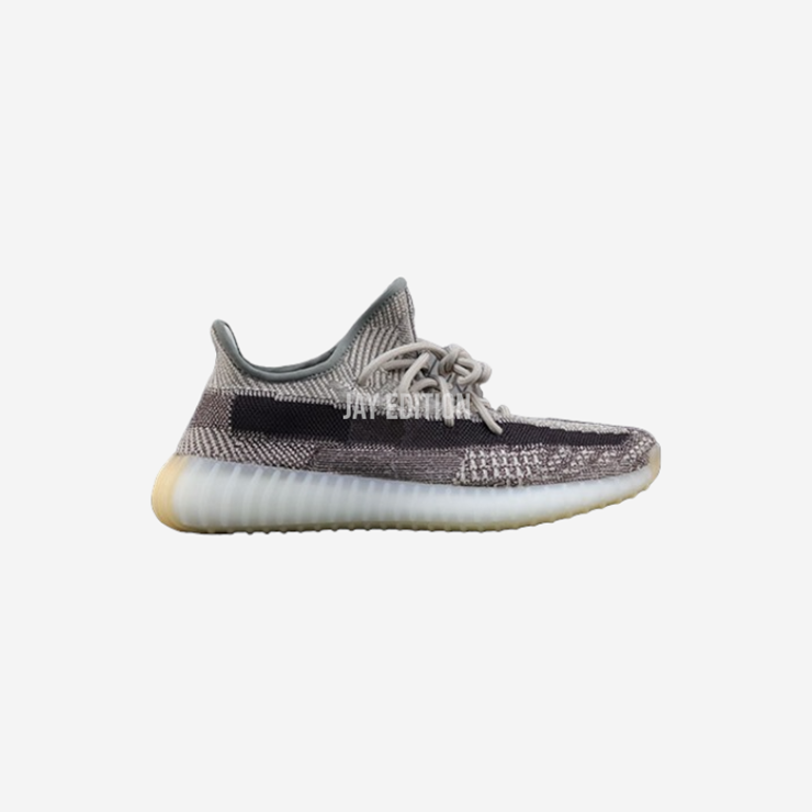 YEEZY 350 V2 시온, 브라운 계열의 메쉬와 회색 스트라이프가 조화를 이루는 빈티지 톤의 데일리 스니커즈