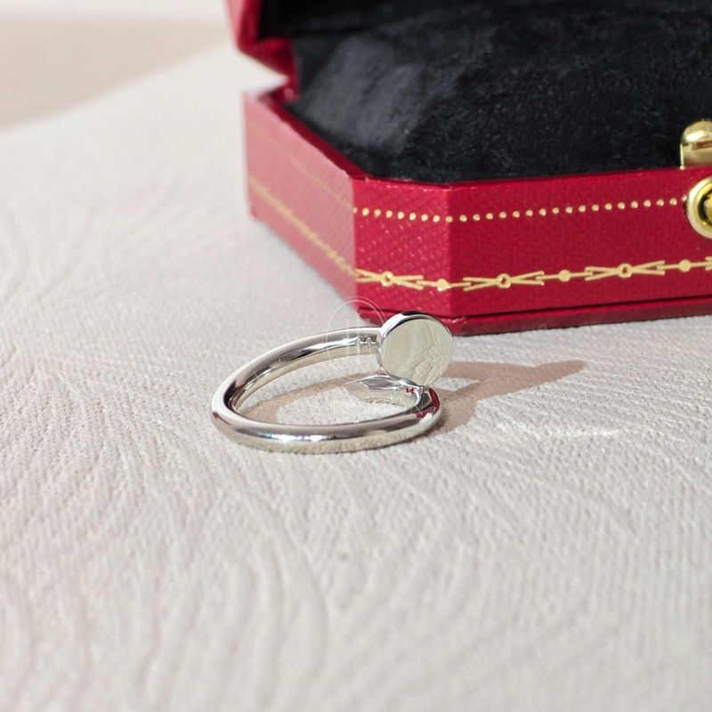 까르띠에 앵끌루 링