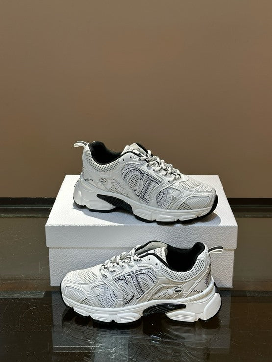 디올 크로노 스니커즈 메쉬