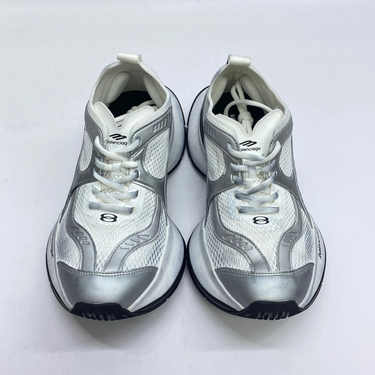 발렌시아가 서킷 스니커즈 화이트 실버