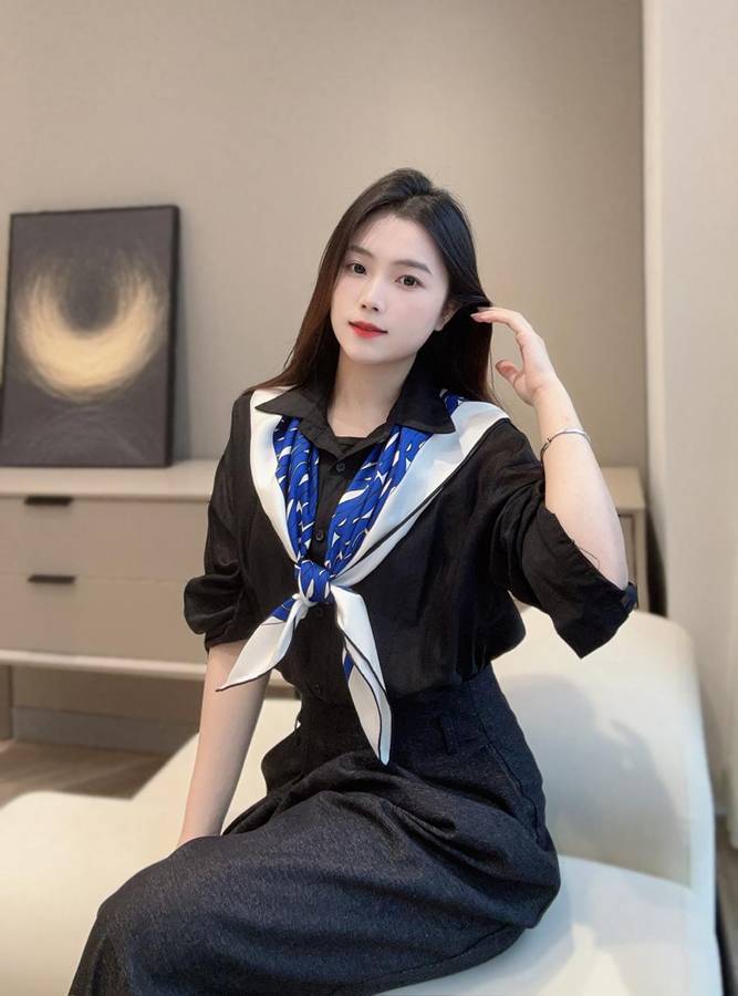 디올 스카프