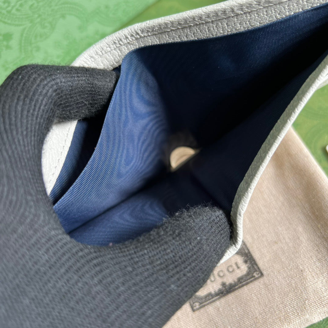 구찌 오피디아 남자 반지갑