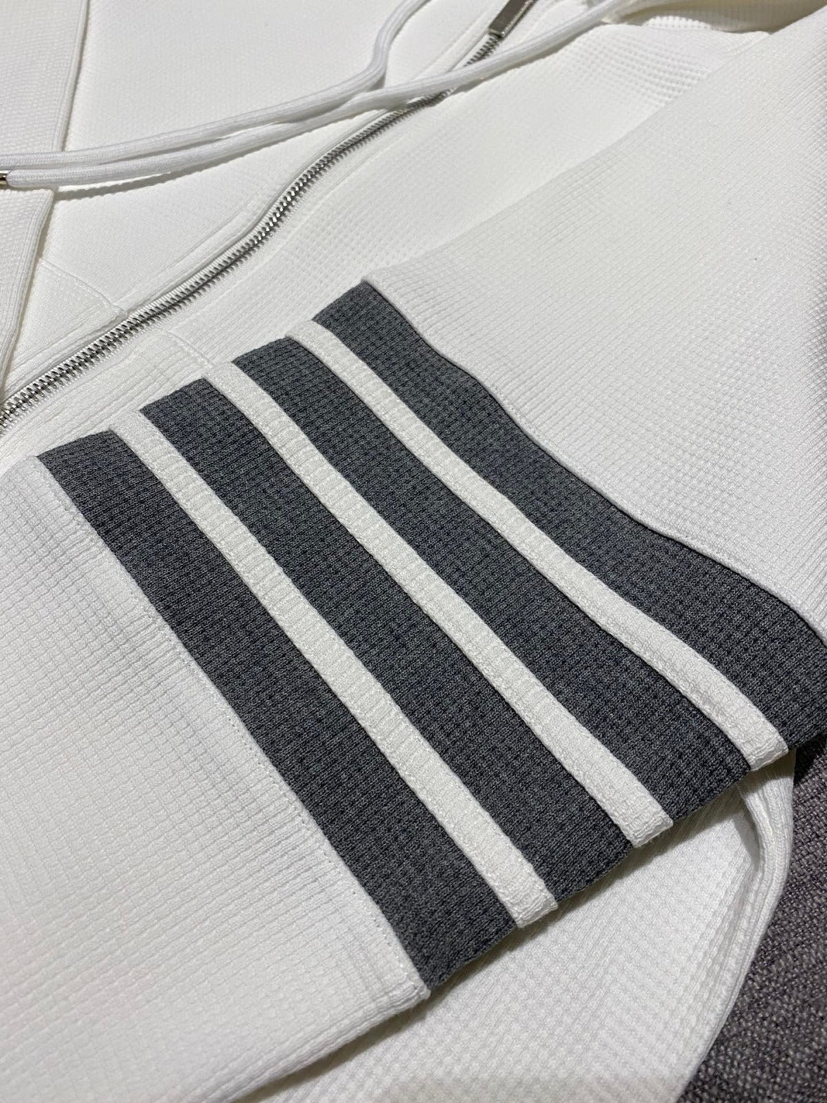 톰브라운 와플 후드집업