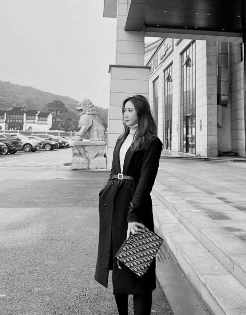 디올 30 몽테인 파우치 미디움