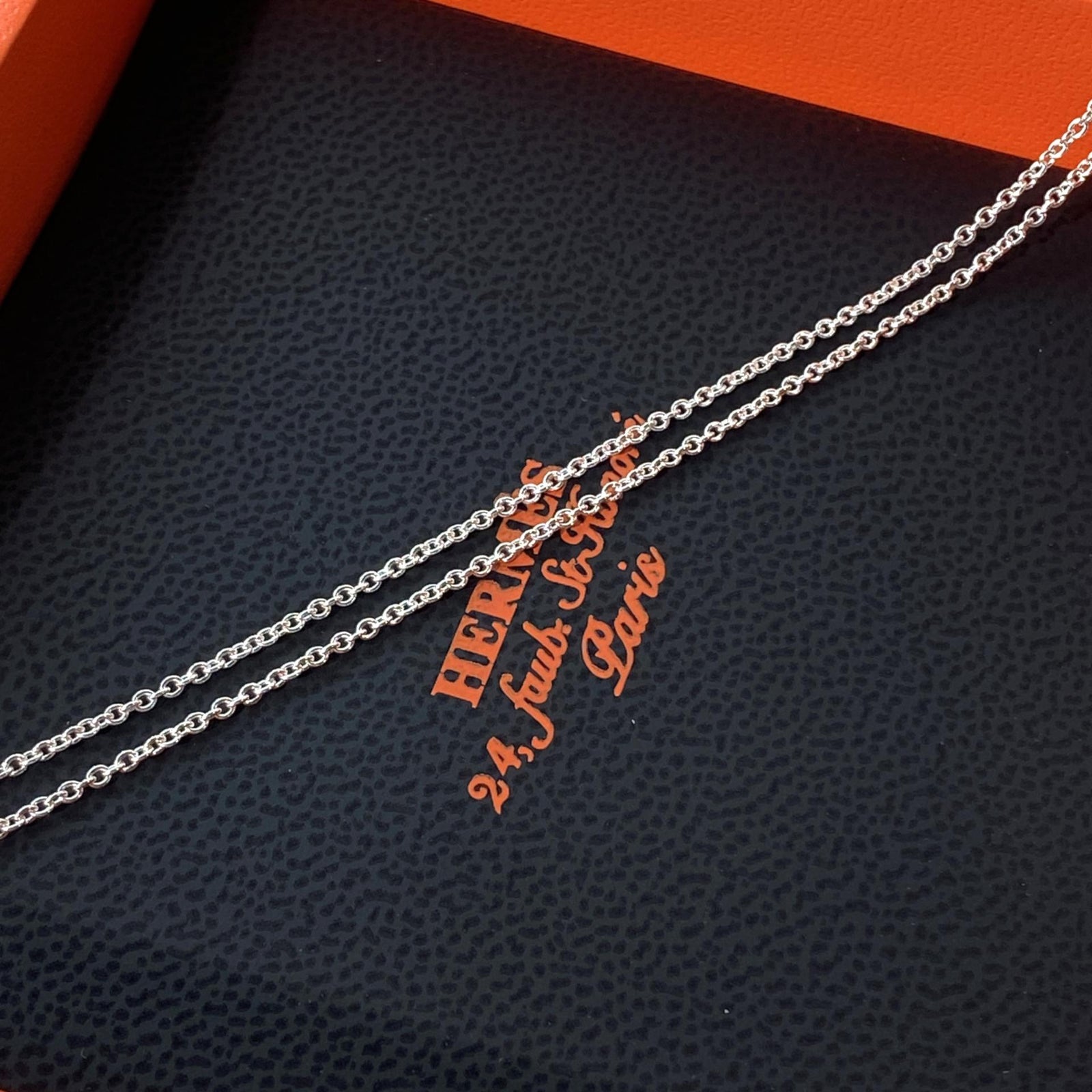 에르메스 파랑돌 샹달 목걸이