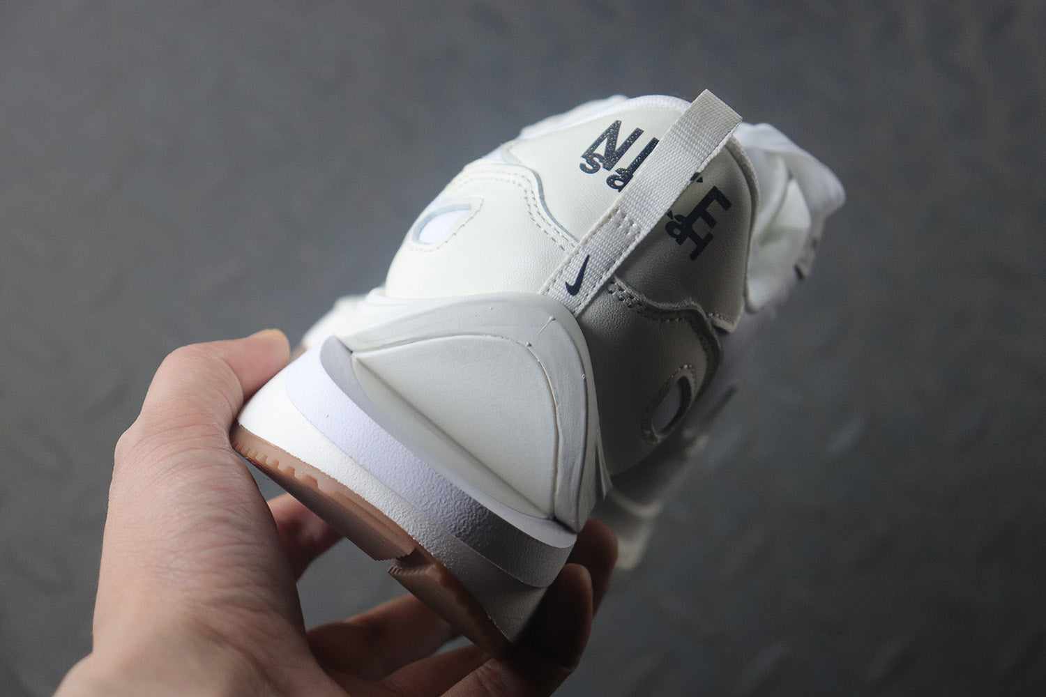 나이키 X 사카이 베이퍼와플 화이트