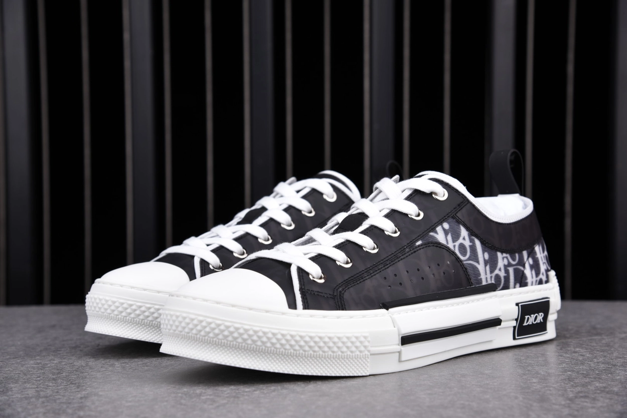 디올 B23 로우탑 스니커즈