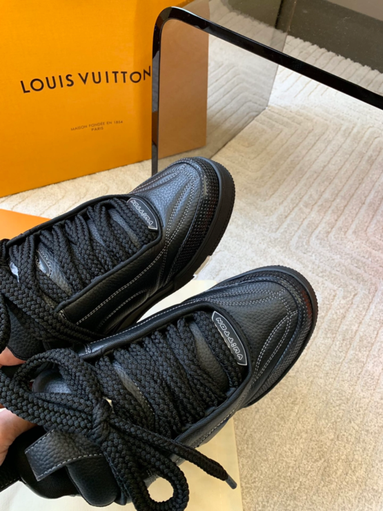 루이비통 스케이트 스니커즈