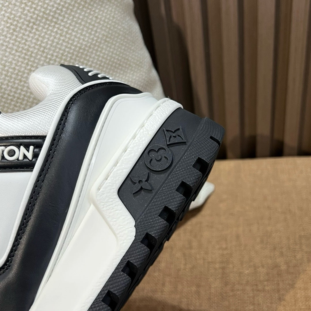 루이비통 LV 트레이너 맥시 스니커즈