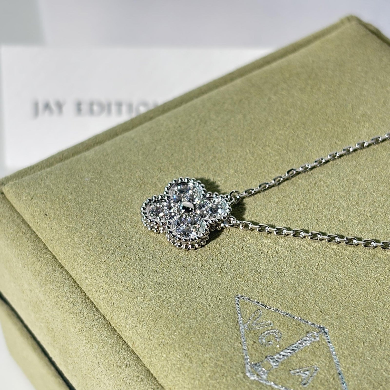 반클리프 빈티지 다이아 알함브라