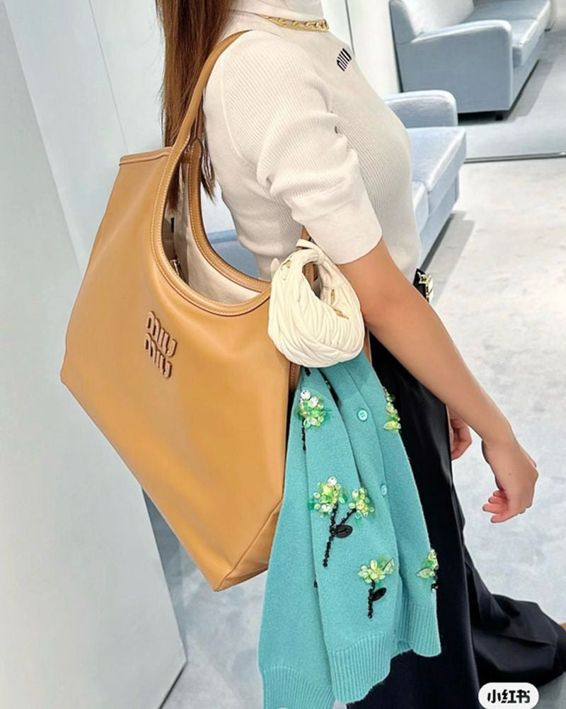 미우미우 아이비백 라지