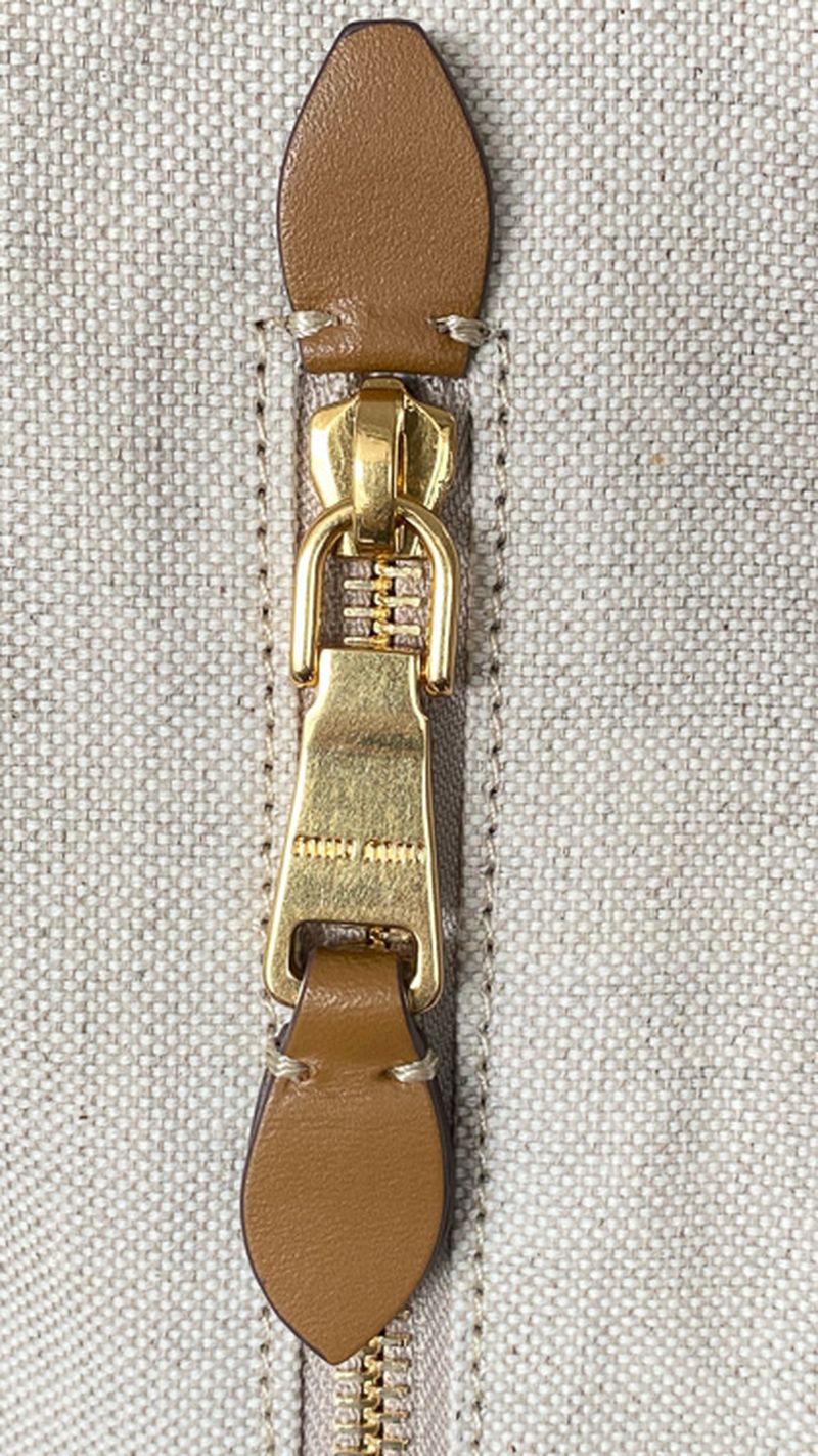 미우미우 아이비백 라지