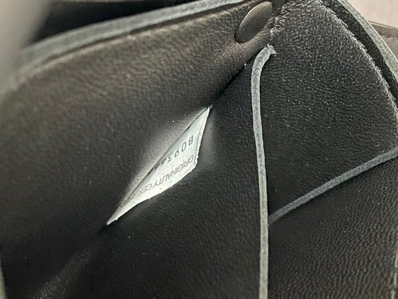 보테가 베네타 카세트 벨트백
