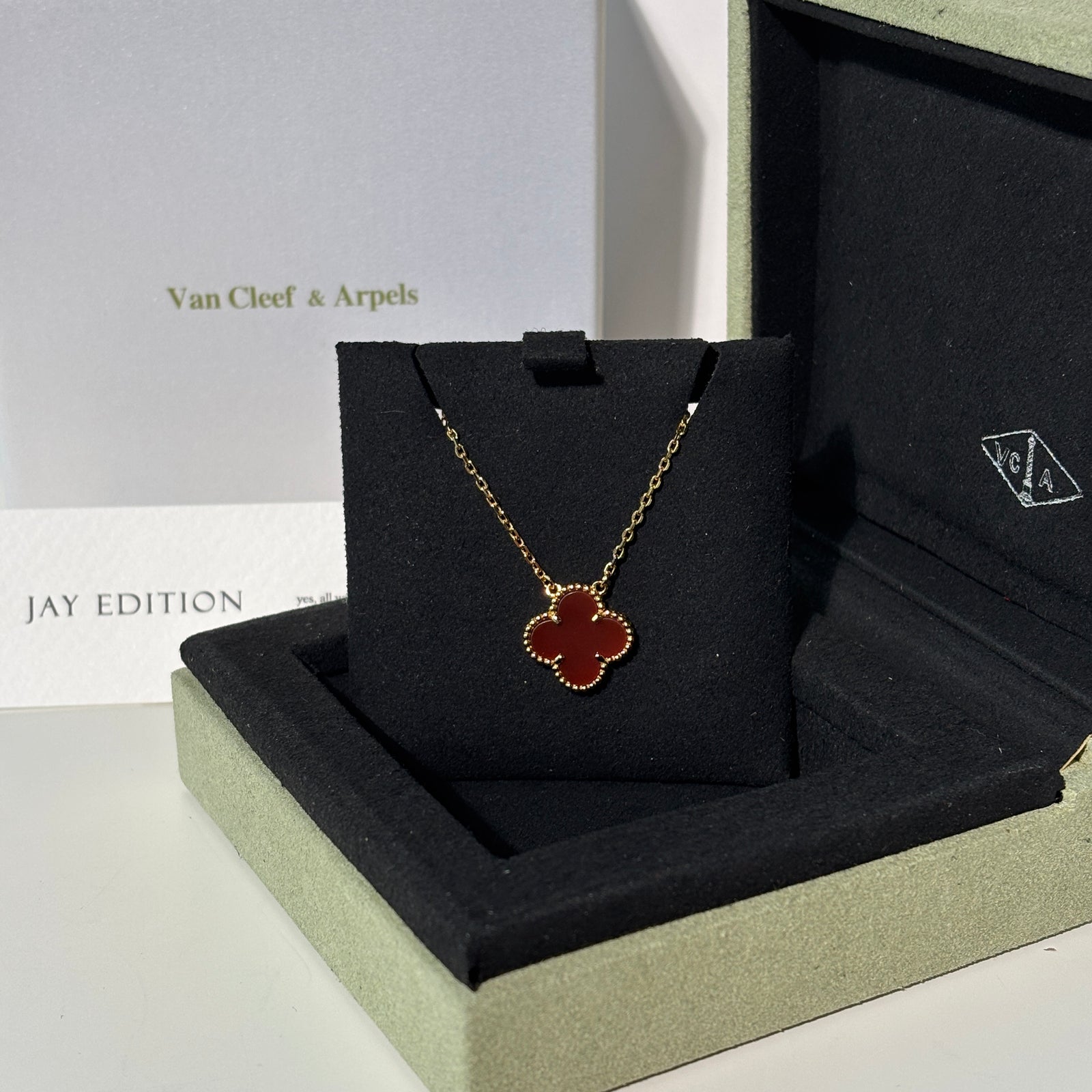 반클리프 빈티지 알함브라 (네크리스)