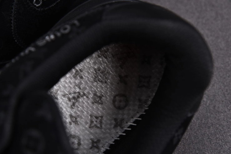 루이비통 x 나이키 에어포스1 버질아블로 스웨이드 블랙