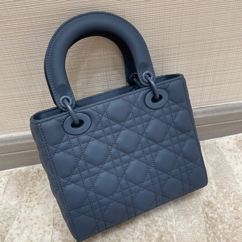 디올 울트라 매트 레이디백 스몰