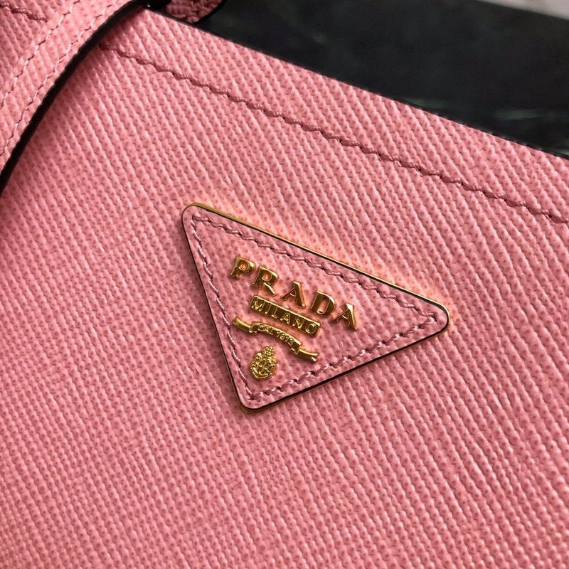 프라다 사피아노 두블레 스몰