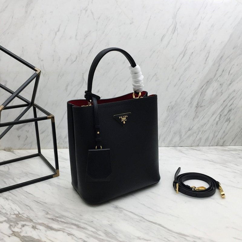 프라다 사피아노 두블레 미디움