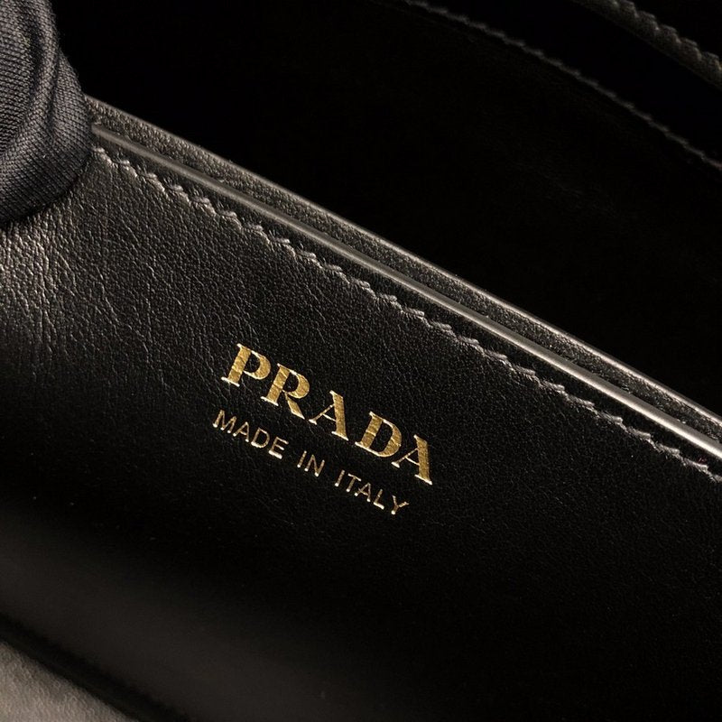 프라다 사피아노 마티네 숄더백 스몰