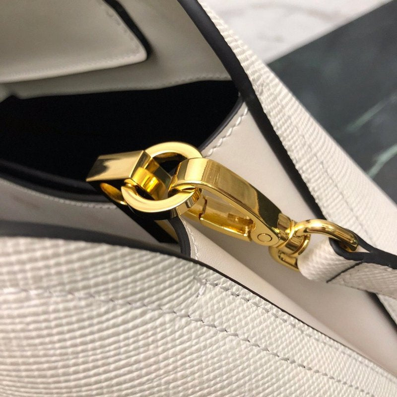 프라다 사피아노 마티네 숄더백 스몰