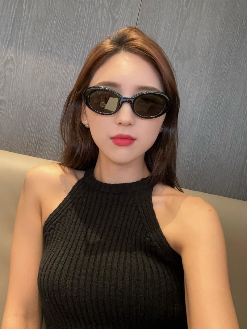 젠틀몬스터 x 마르지엘라 선글라스 MM005