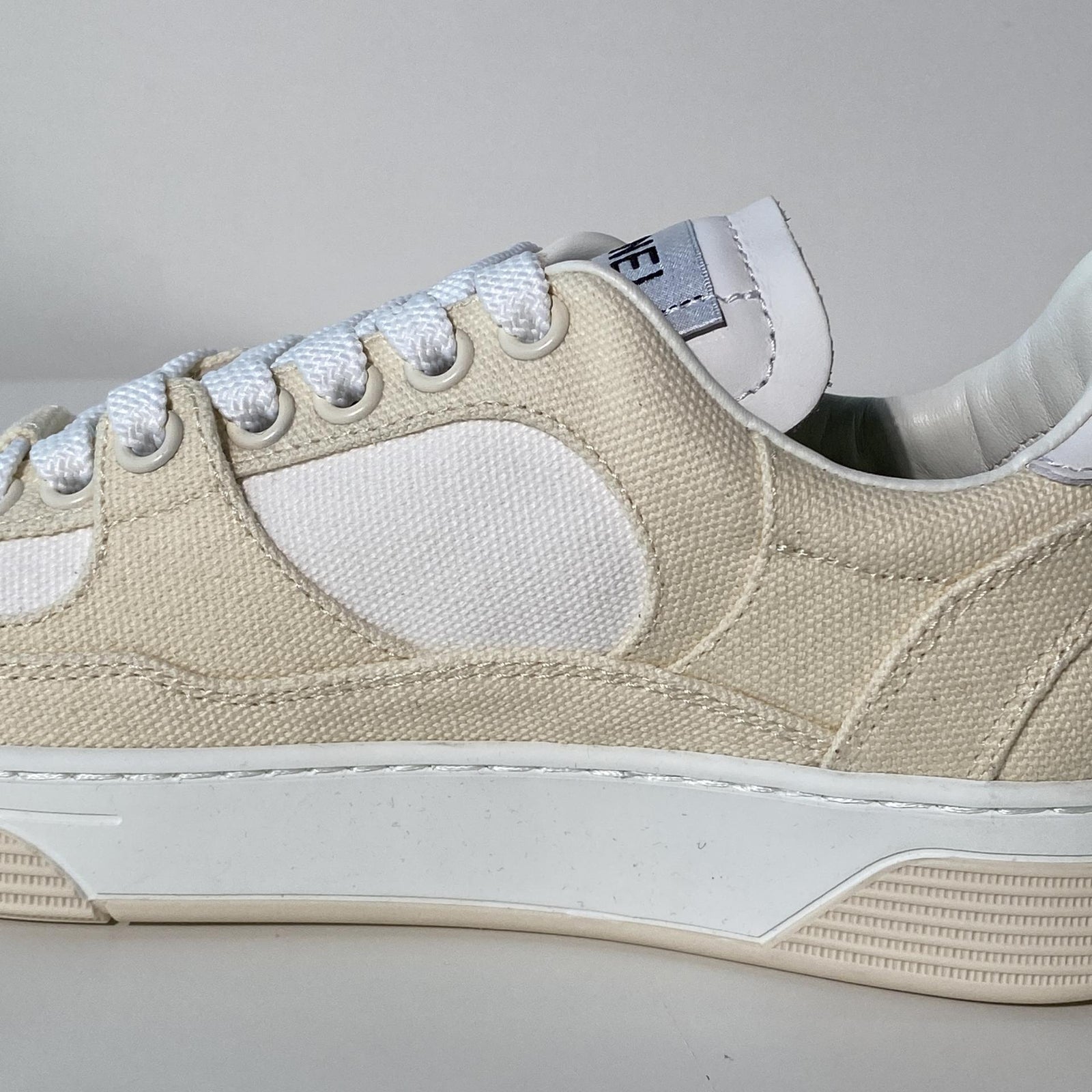 국내) 샤넬 24ss CC 코튼 스니커즈 / 35