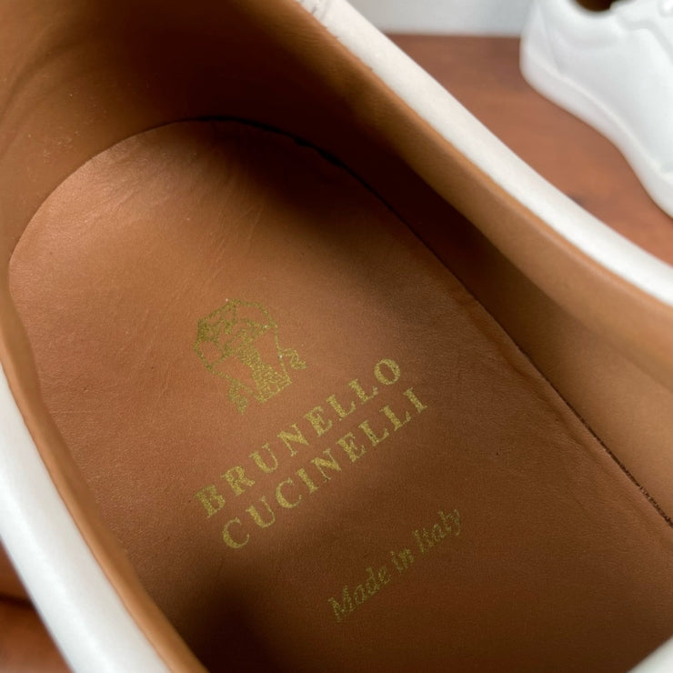 브루넬로 쿠치넬리 로우압 레더 스니커즈 화이트