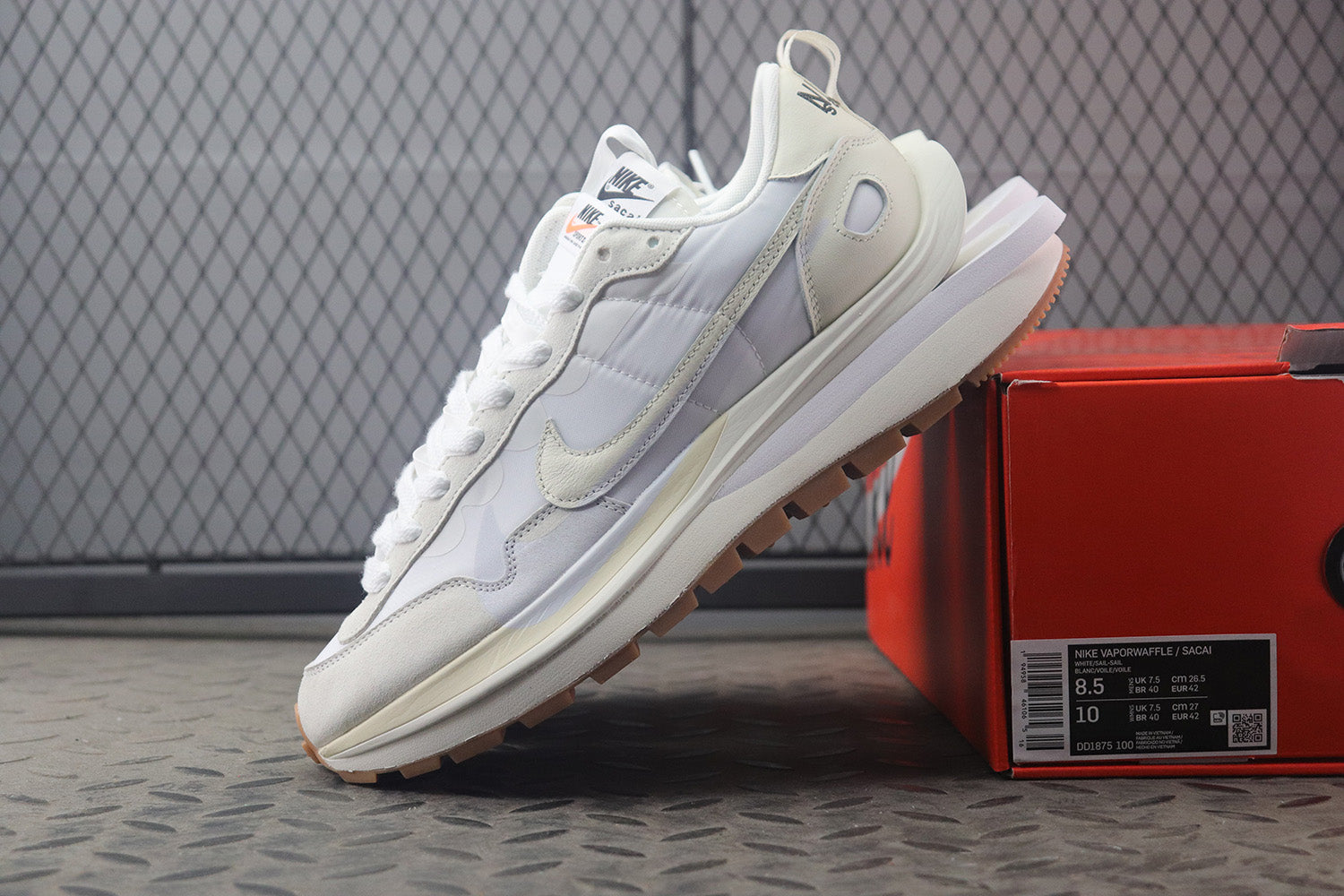 나이키 X 사카이 베이퍼와플 화이트