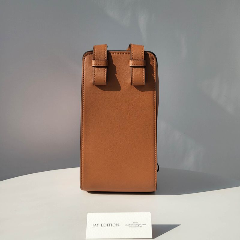 로에베 해먹백 스몰 - 그레인/카프스킨 (지퍼)