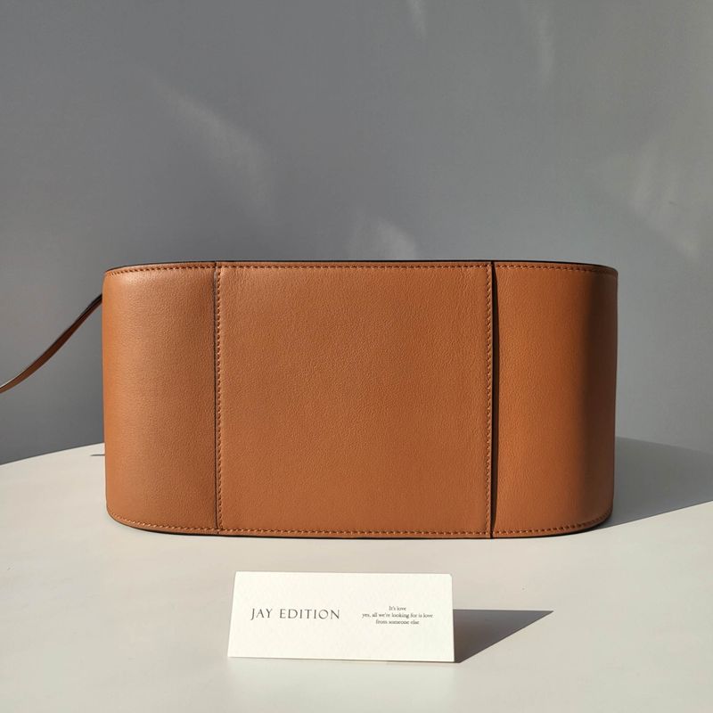 로에베 해먹백 스몰 - 그레인/카프스킨 (지퍼)