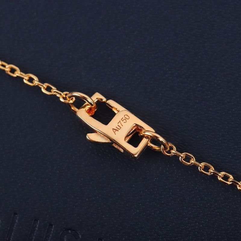 루이비통 목걸이