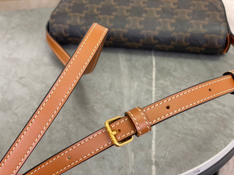 셀린느 반달 숄더백