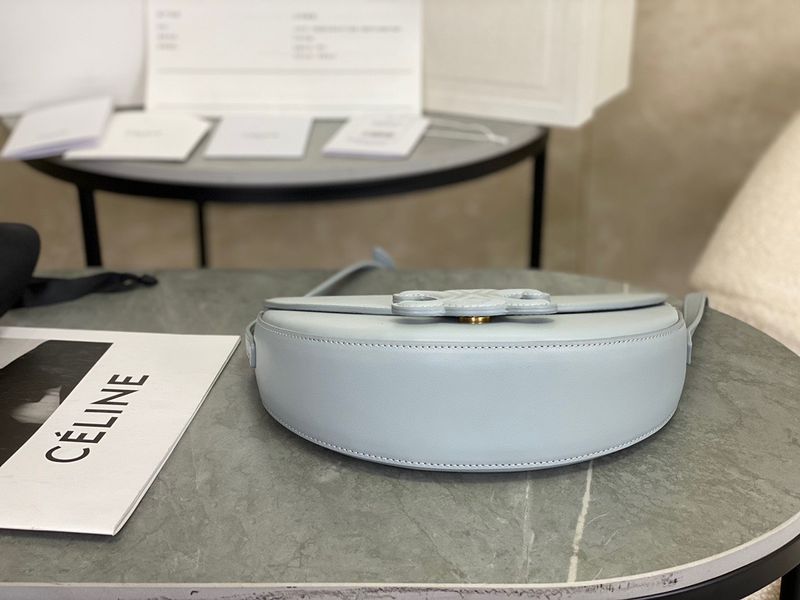 셀린느 반달 숄더백