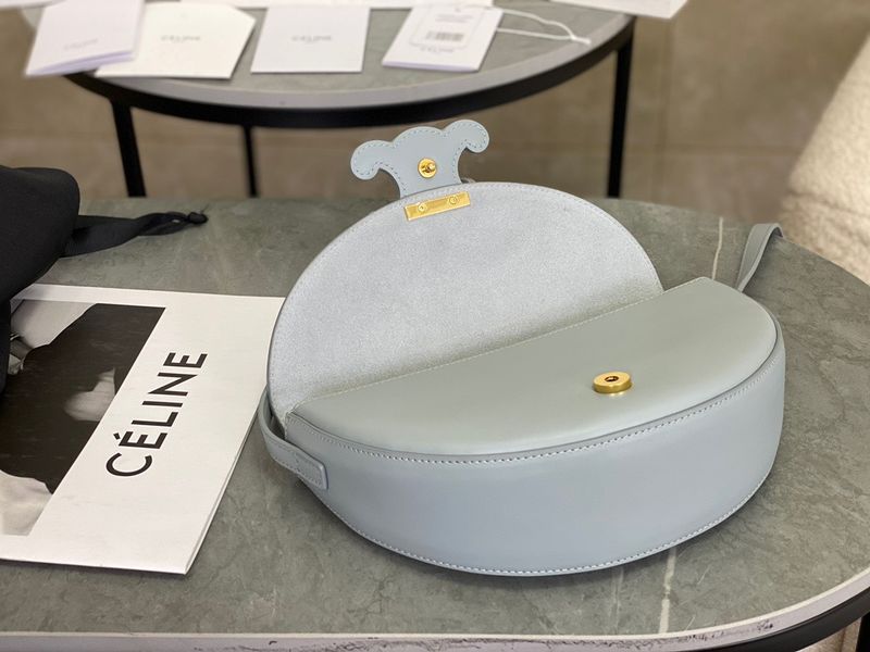 셀린느 반달 숄더백