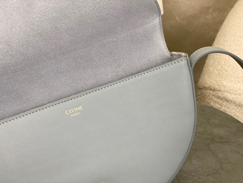 셀린느 반달 숄더백
