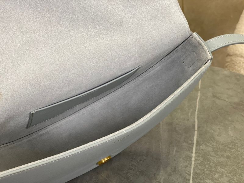 셀린느 반달 숄더백