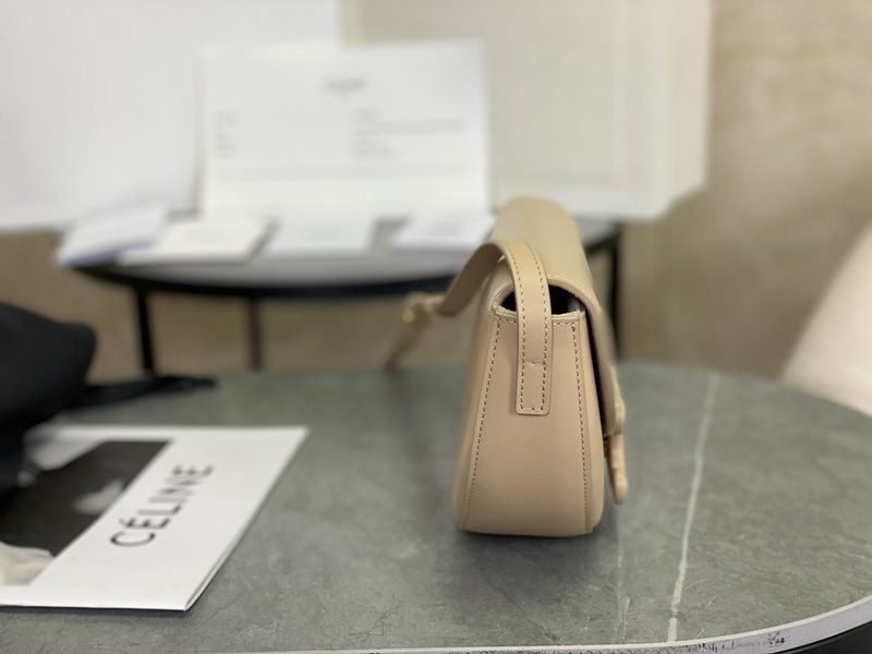 셀린느 반달 숄더백